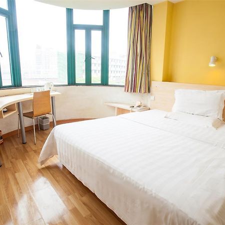 7Days Inn Guangzhou Chenjiaci Subway Station Экстерьер фото